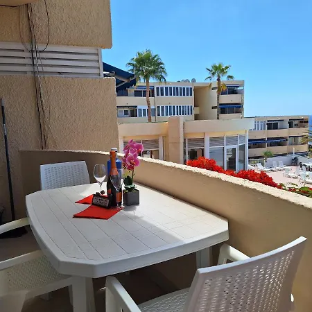 White And Quiet! Modern In San Agustin *