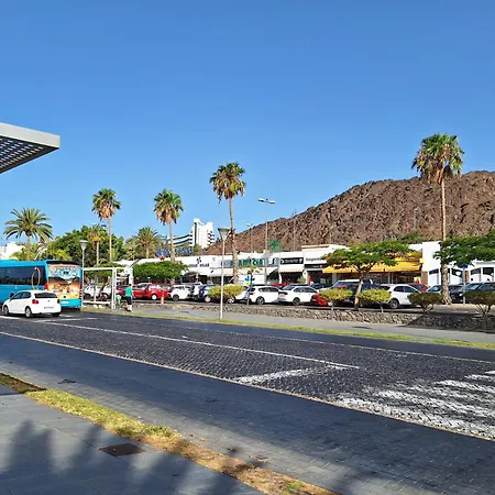 White And Quiet! Modern In San Agustin San Bartolomé